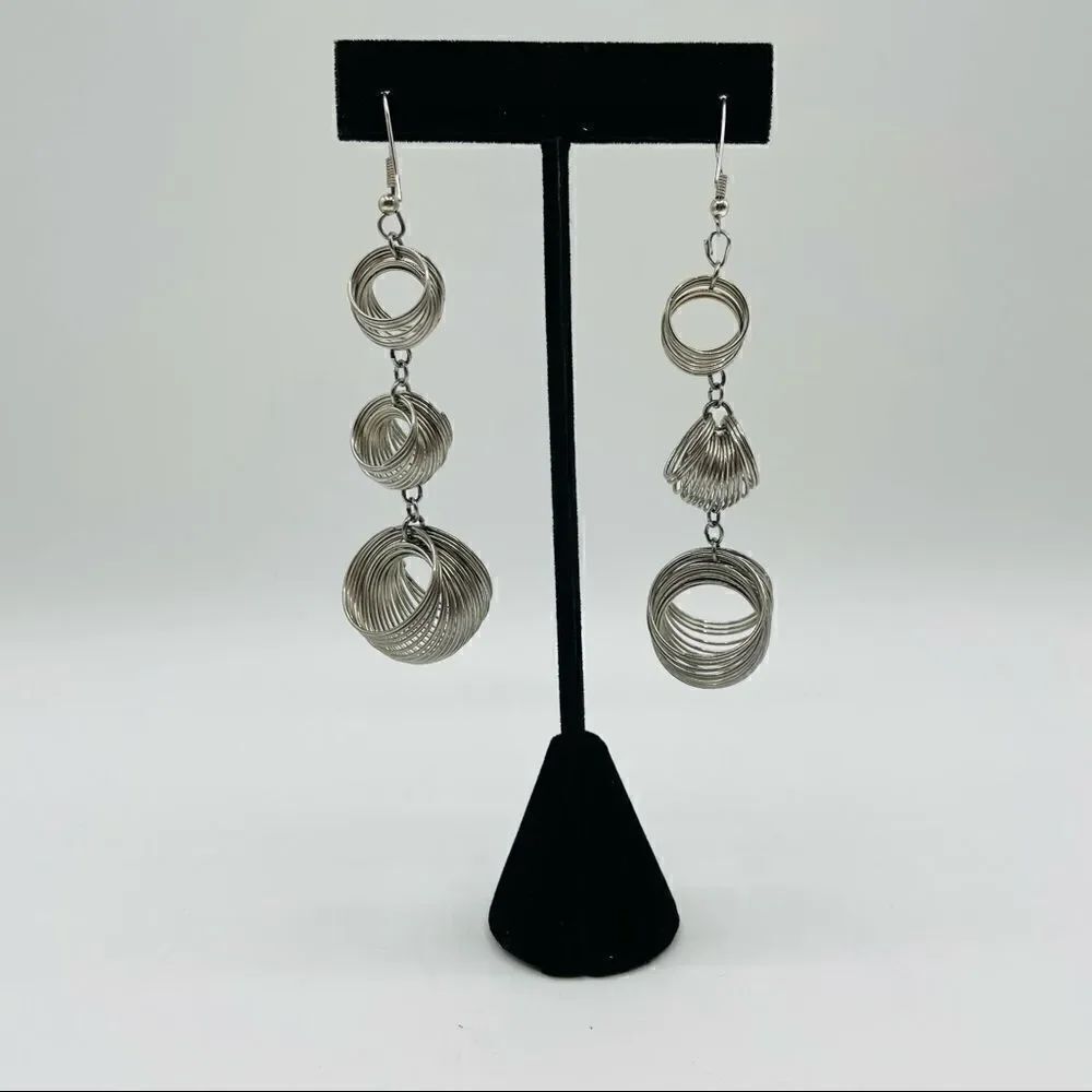 Vintage Silver Metal Wire Spring Dangle Earrings